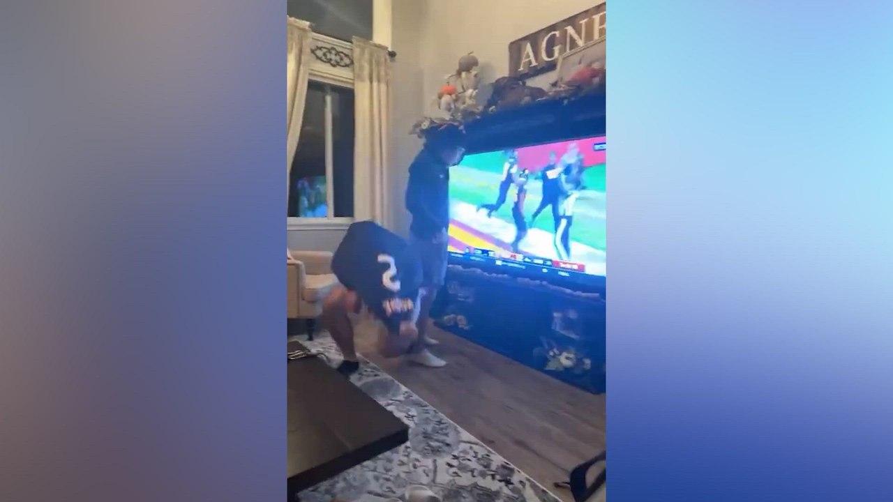 Bears fans shell-shocked as Commanders execute unbelievable Hail Mary victory