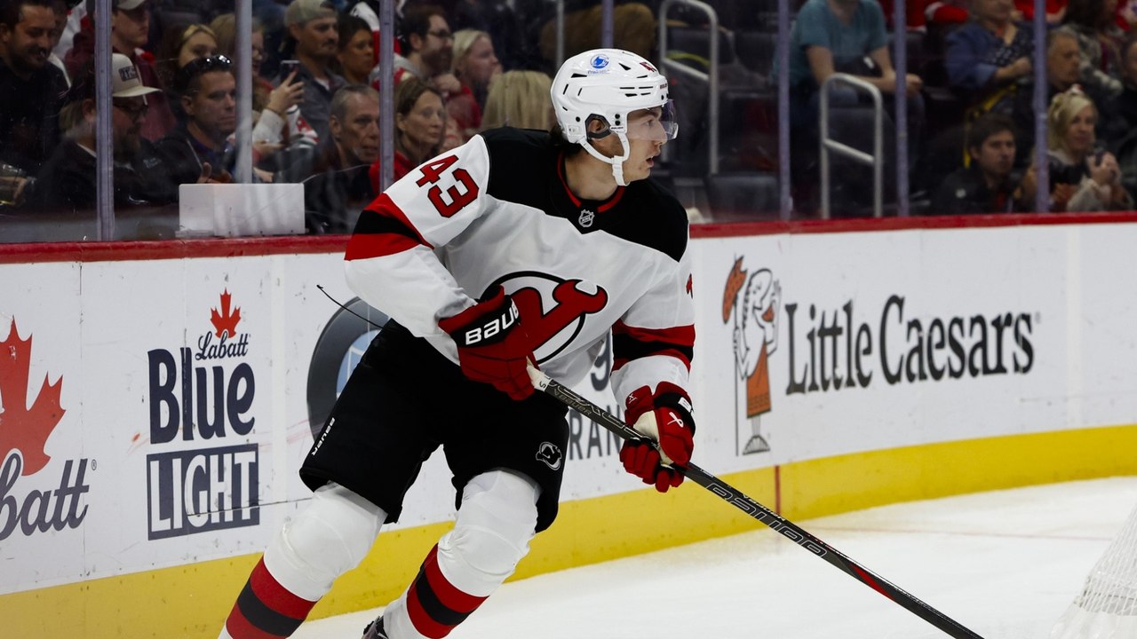 Canucks' Home Game Struggles & Betting Insights 2023