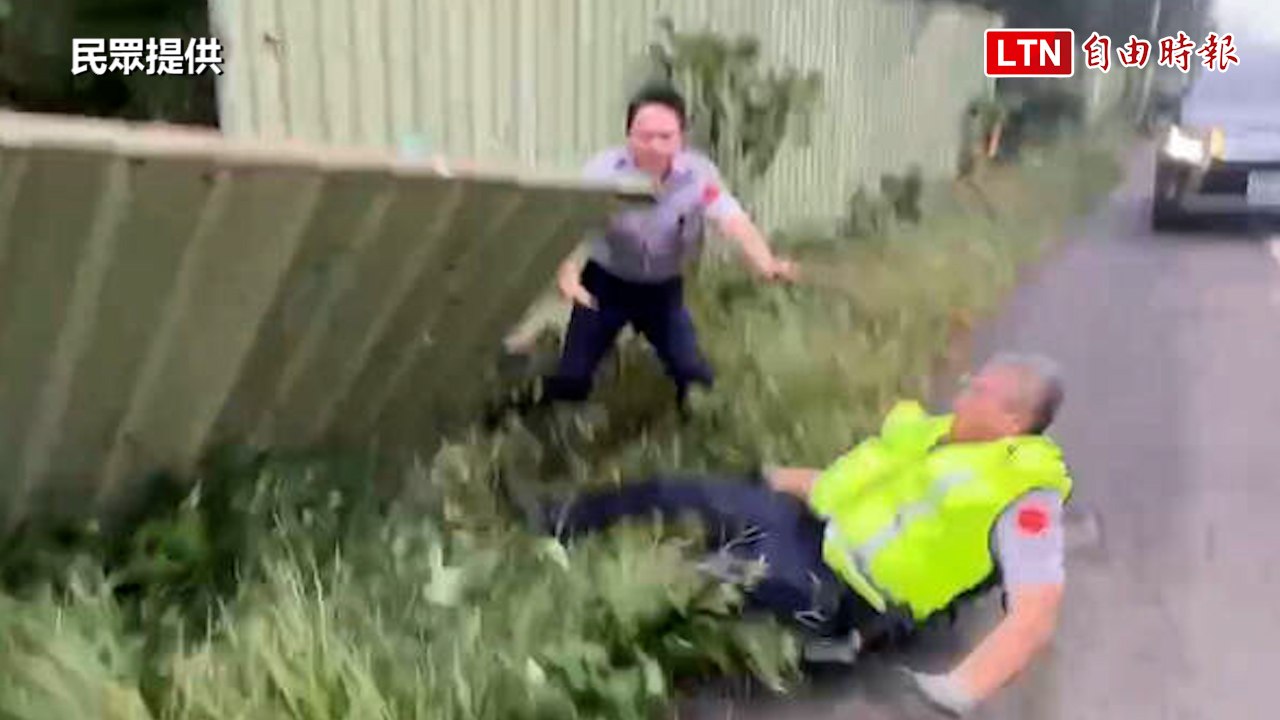 萬聖節「康芮」來搗蛋！ 強風吹倒警衛「四腳朝天」（民眾提供）