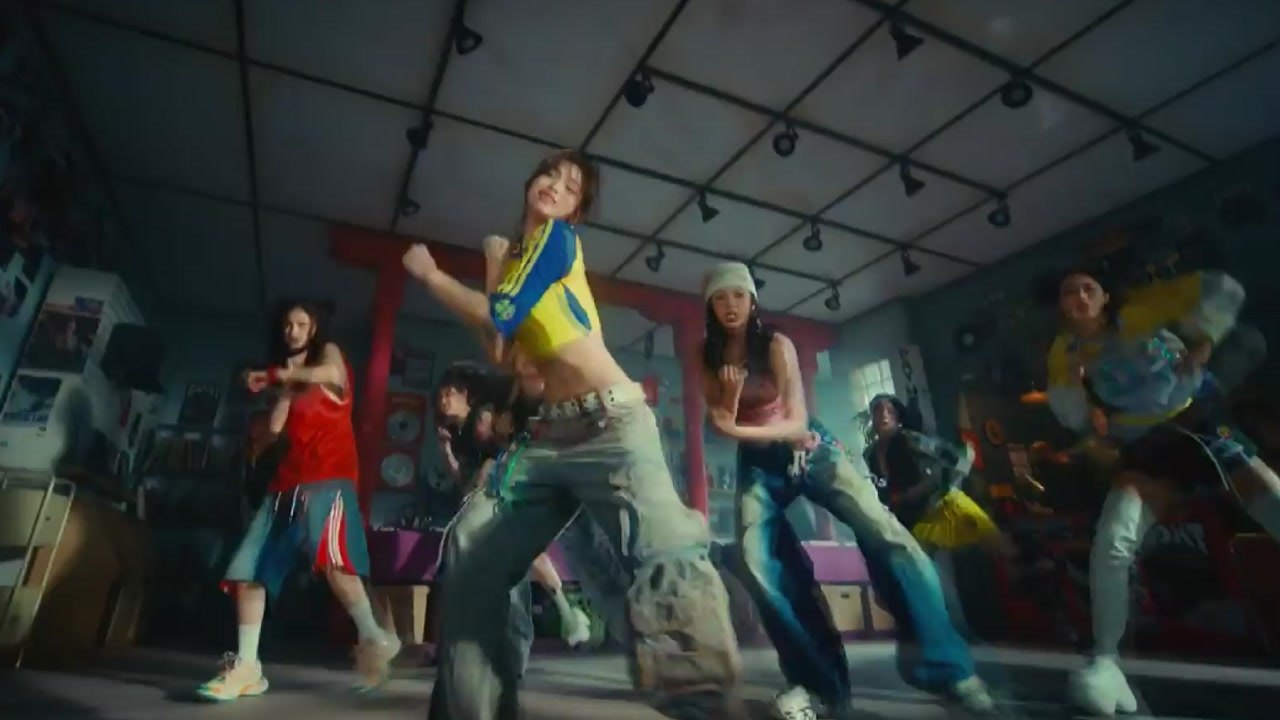 베이비몬스터, 정규 1집 발매...지드래곤 지원사격 / YTN