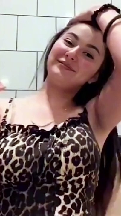 hania amir viral video