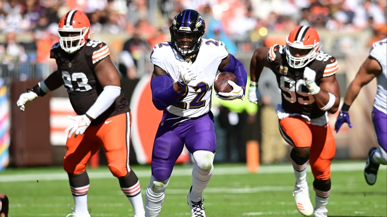 Fantasy Football Insights: Optimal RB Picks This Week