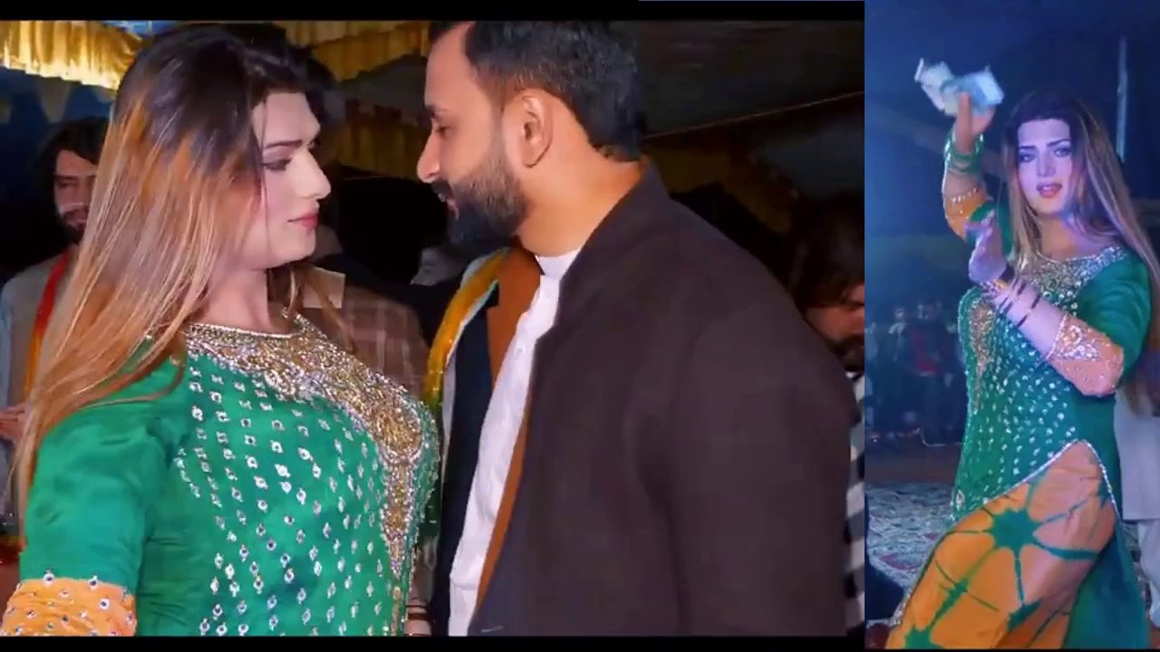 Dekha Hai Pehli Baar _ Urwa Khan Best Romantic Dance Performance 2024_2