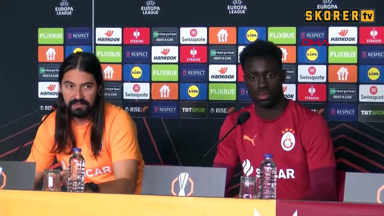 Okan Buruk ile Davinson Sanchez, Tottenham maçını değerlendirdi