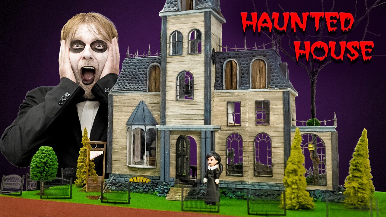 We Built a Cardboard Haunted House 🏚️👻 Creepy DIY Project for Halloween