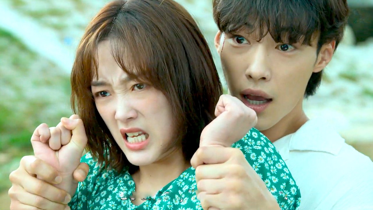 Stun Gun Mishap on Netflix’s Mr. Plankton