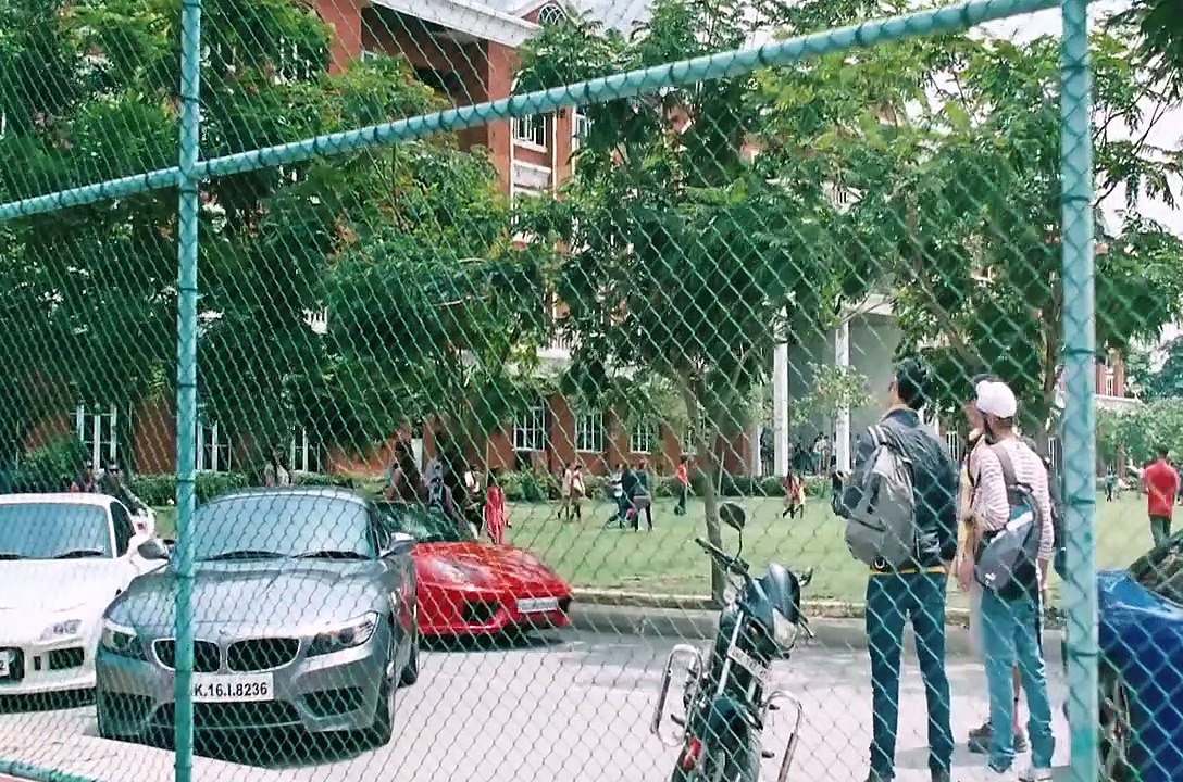 Hindi Dubbed Movies 🎬