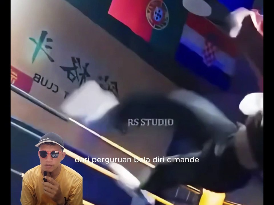 WANITA KETERGANTUNGAN RUDAL