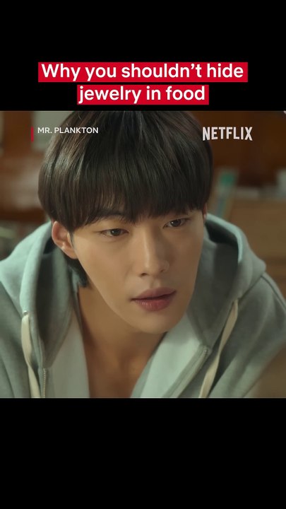 Please don't hide rings in food | Mr Plankton Woo-Dohwan Lee-Youmi | Netflix