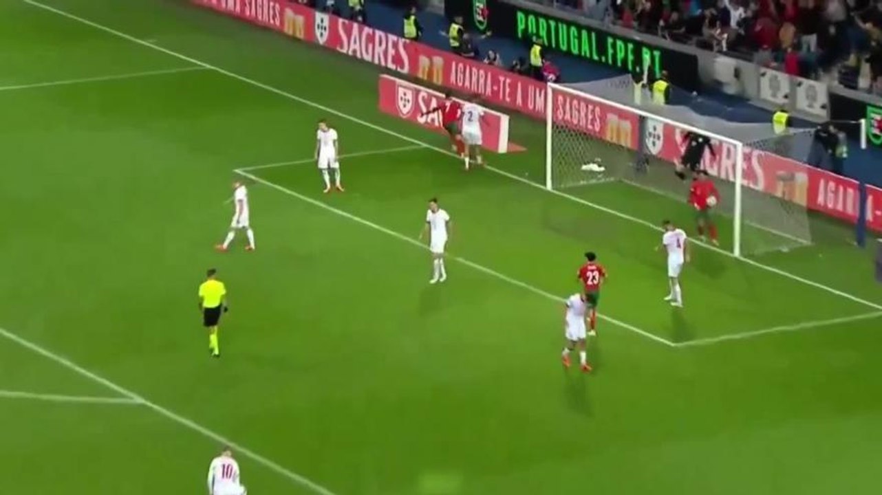 Infinito CR7: segna in rovesciata il gol numero 910 in carriera