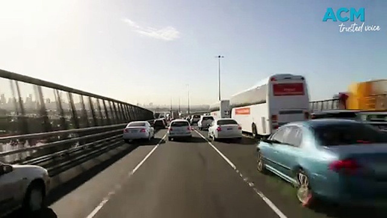 Should older Australians have to take driving lessons to keep their license?