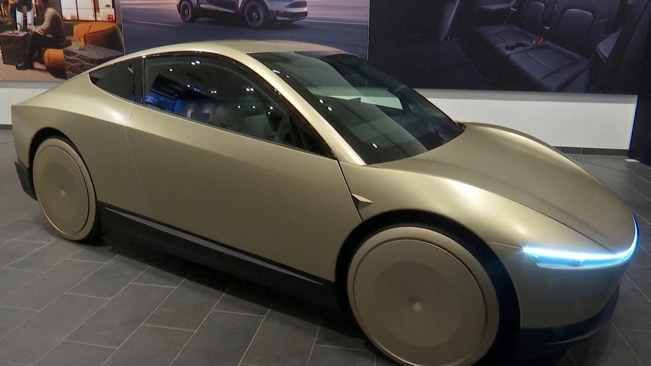 El Cybercab de Tesla se expone en Berlín