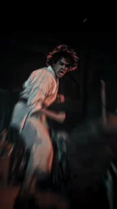 Miguel encore nerf dans Cobra Kai