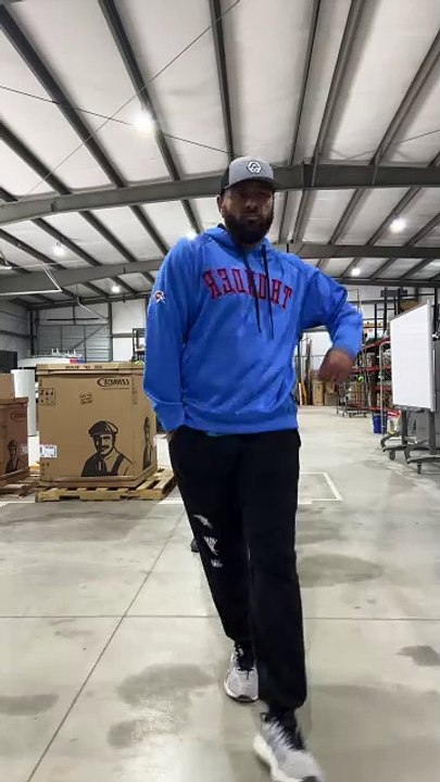 Attitude, now walk off