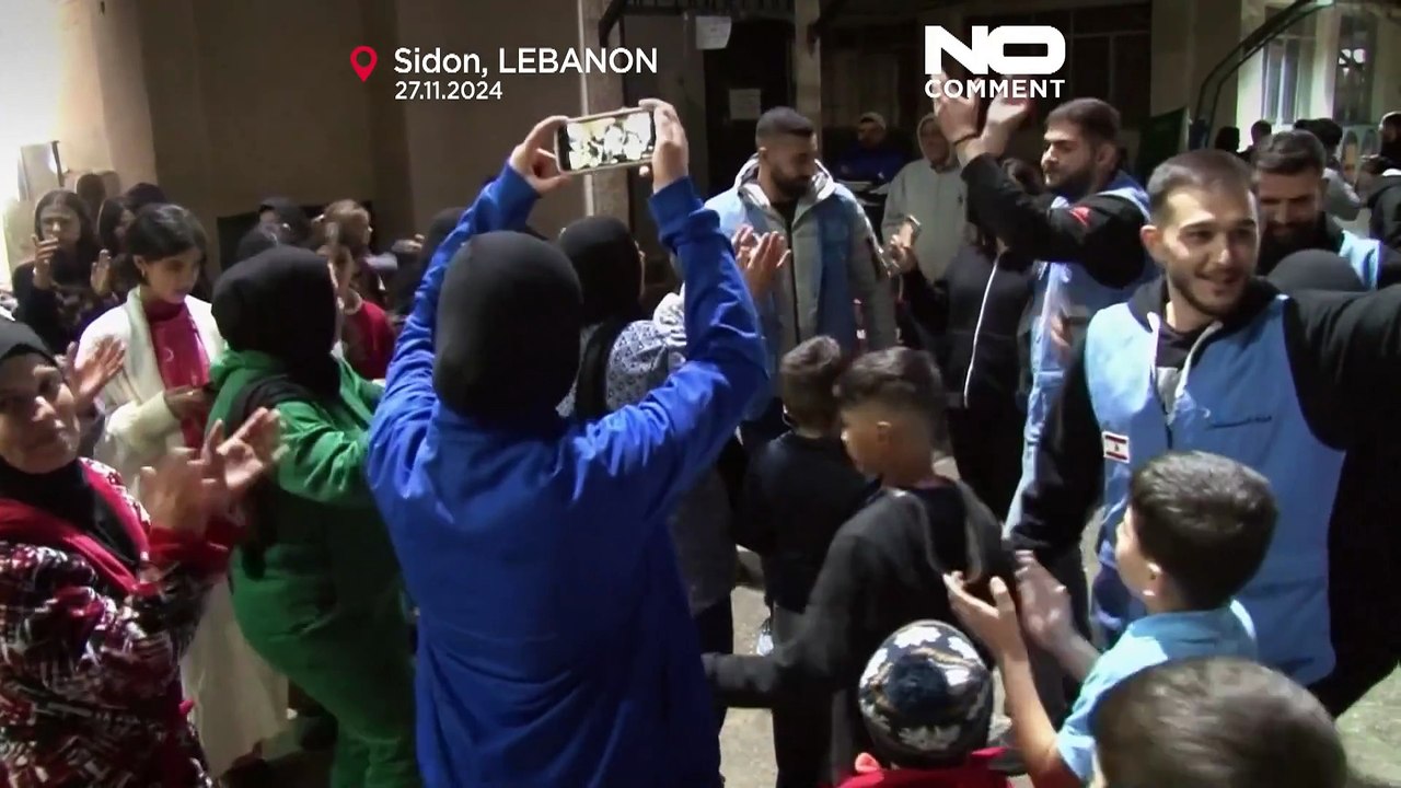 Ливанцы ликуют в связи с соглашением о прекращении огня между Израилем и "Хезболлах"