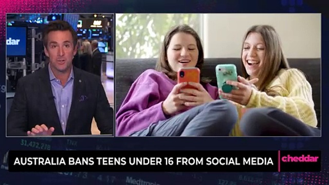Australia Bans Teens Under 16 from Social Media
