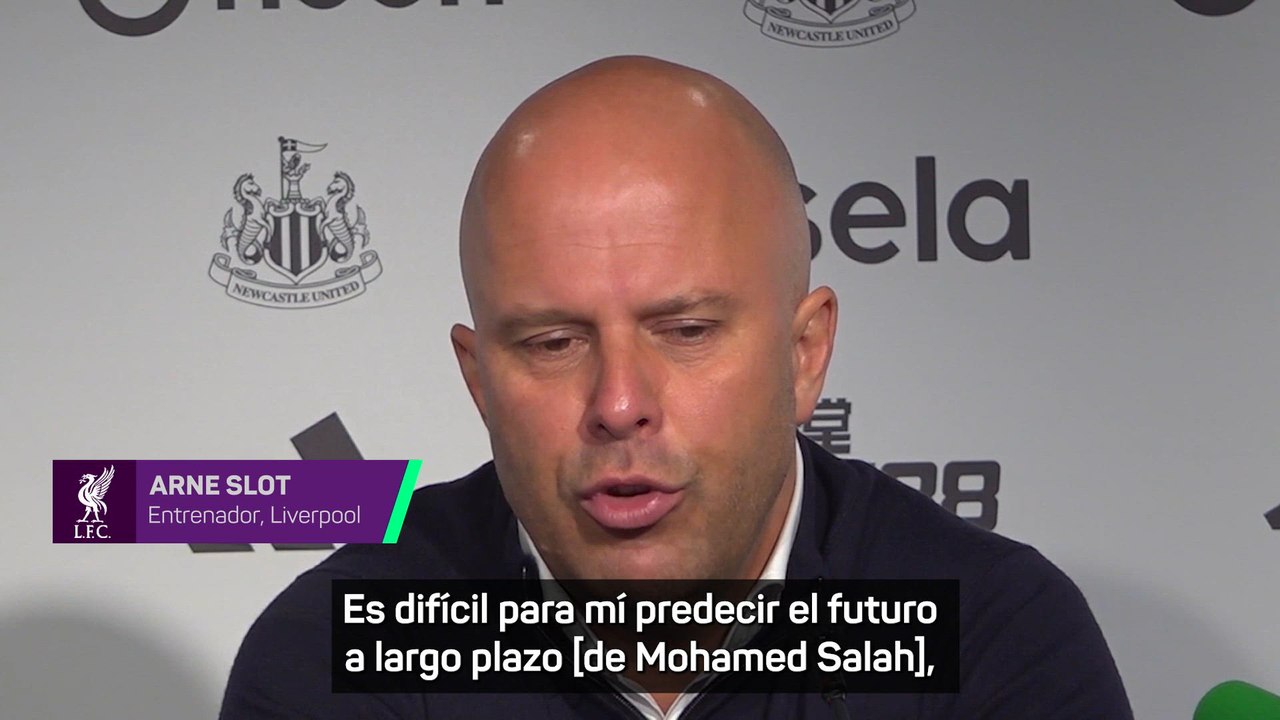 Slot: "Es difícil predecir el futuro de Salah"
