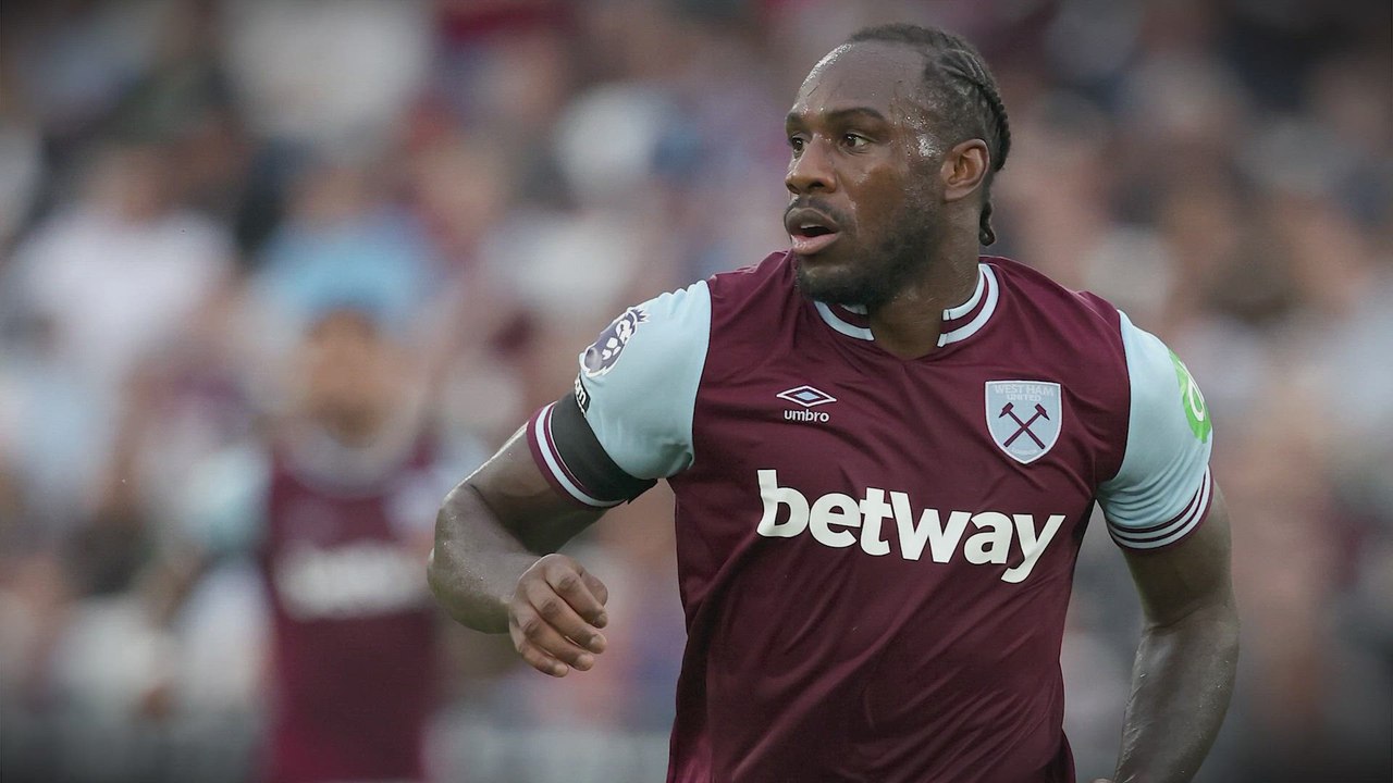 West Ham's Michail Antonio involved in a car crash