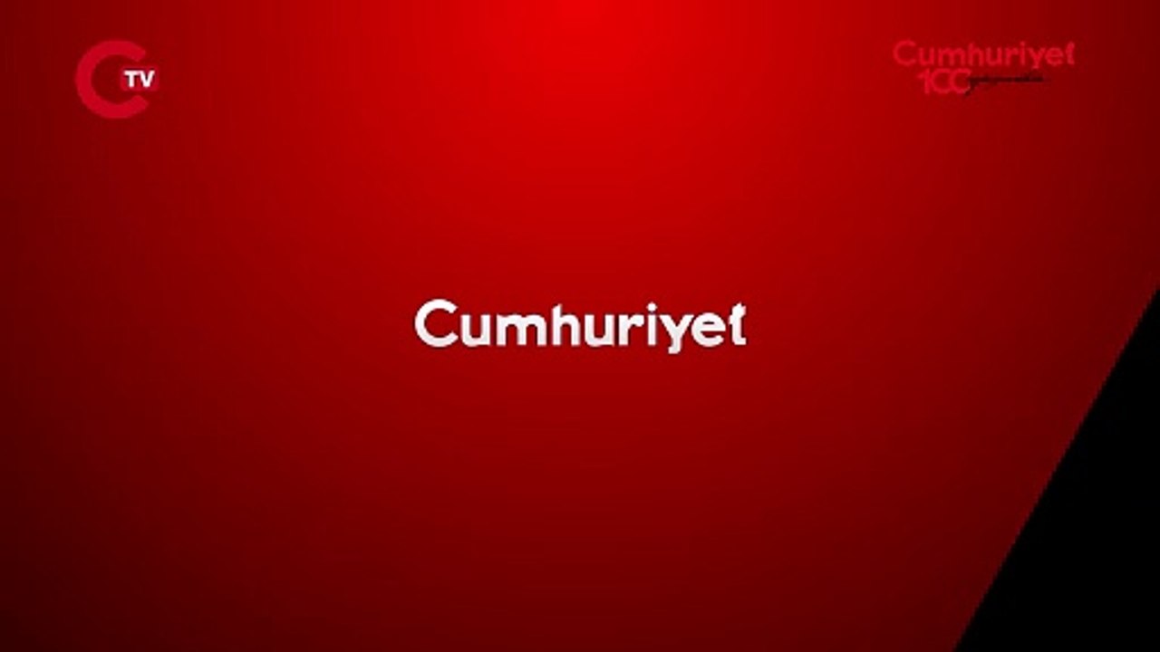 CNN Türk'te vileda sapı kullanılmaya başlandı.