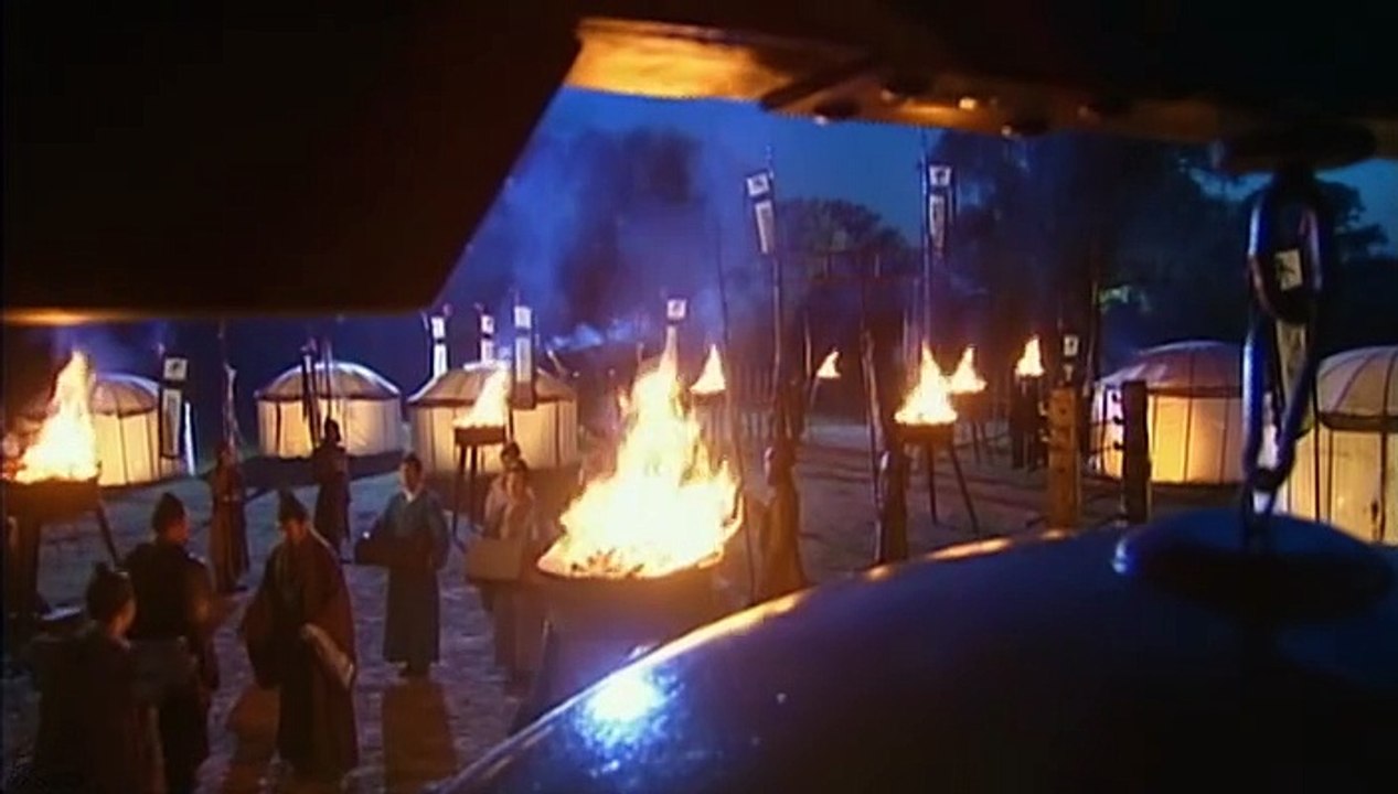 Song Hung Tranh Ba 02