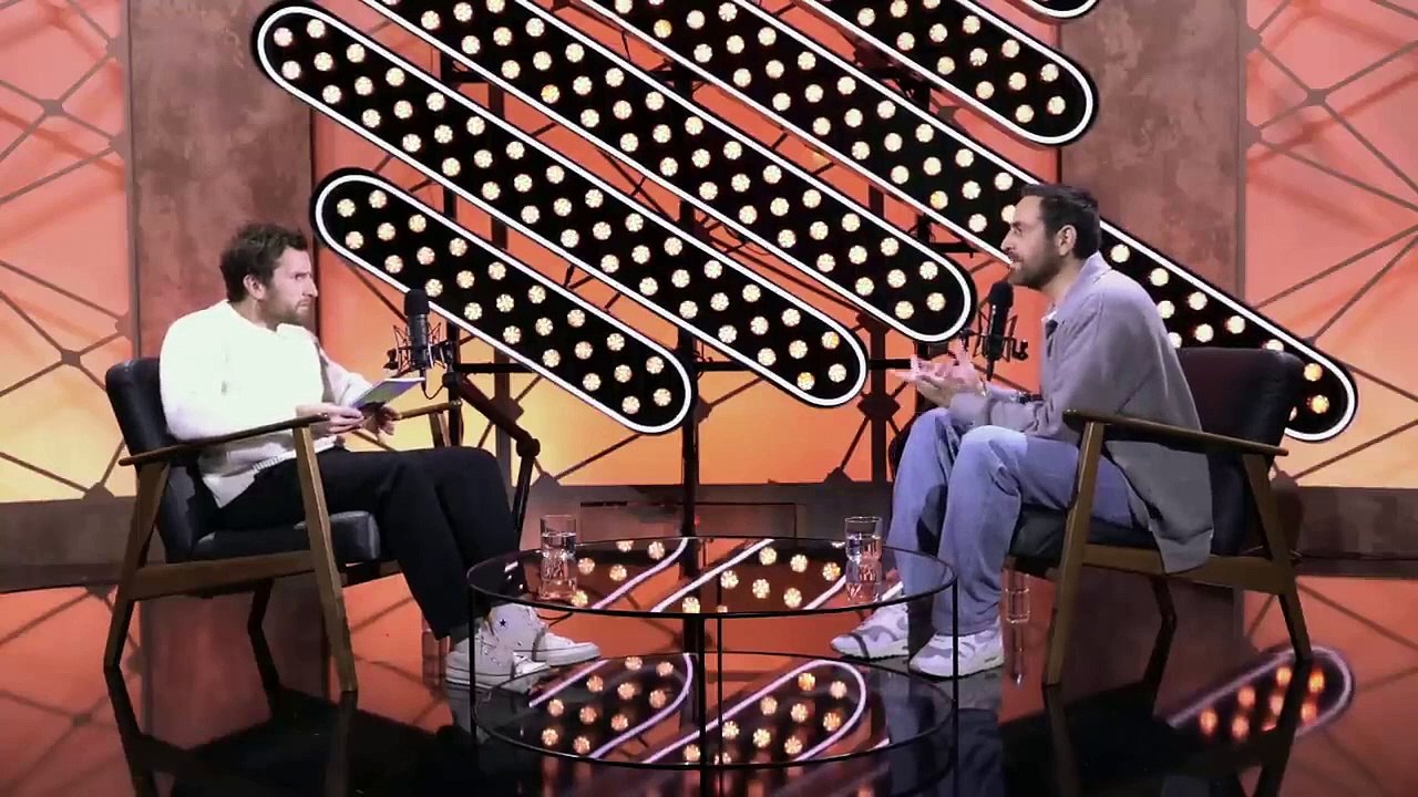 Camille Combal sur le plateau de 'Ton Quotidien'