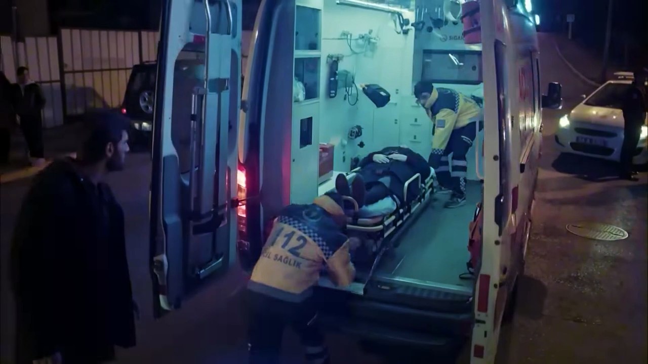 أمي الحلقة 16 (Arabic Dubbed)