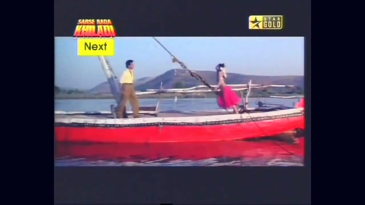 Hot Urmila Matondkar Unseen LipKiss