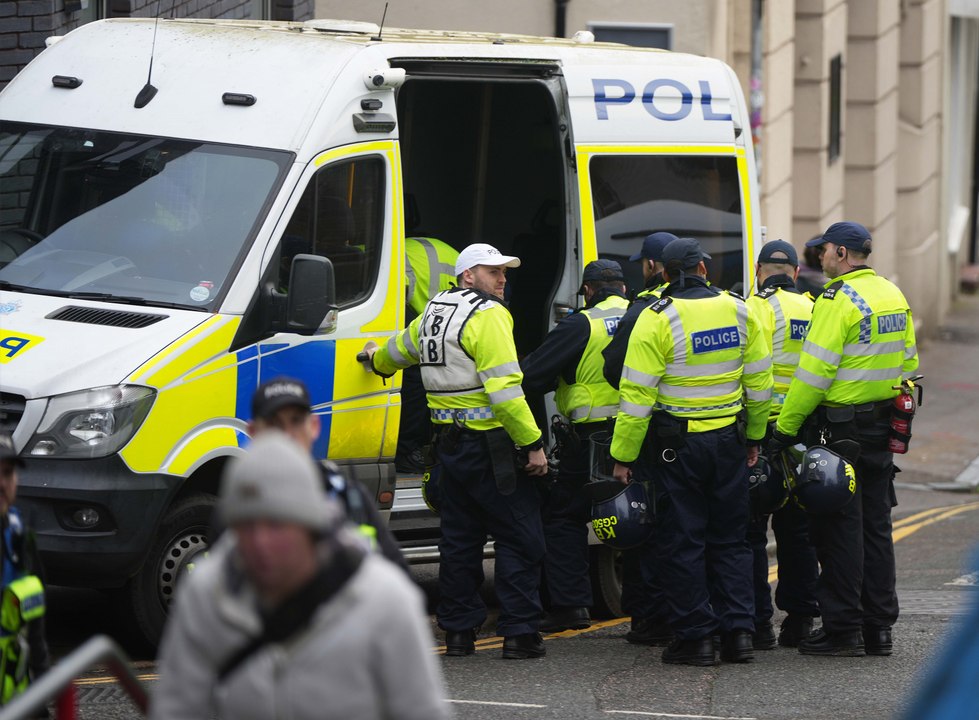 Watch: Brighton swarming with police officers ahead of Albion vs Crystal Palace