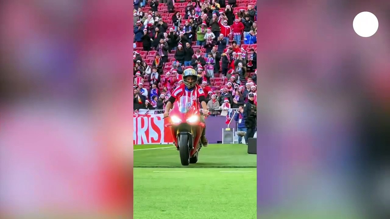 Así fue el espectacular homenaje del Atlético a Jorge Martín