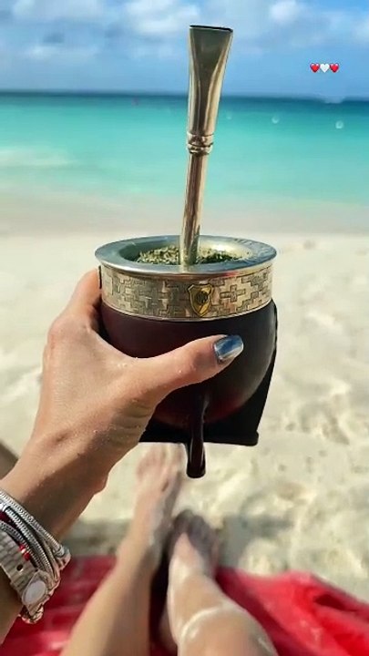 Evangelina Anderson junto a su hijo Bastian Demichelis