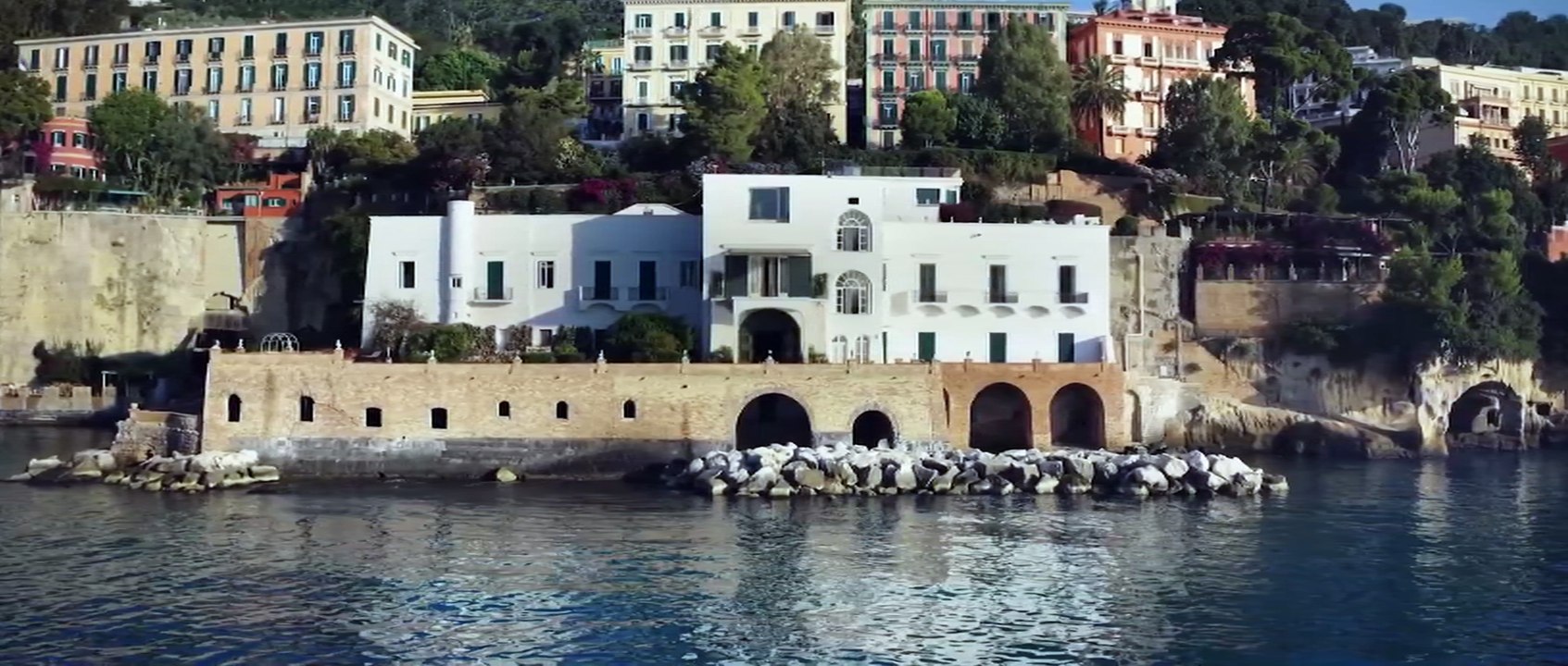 Parthenope - Tráiler