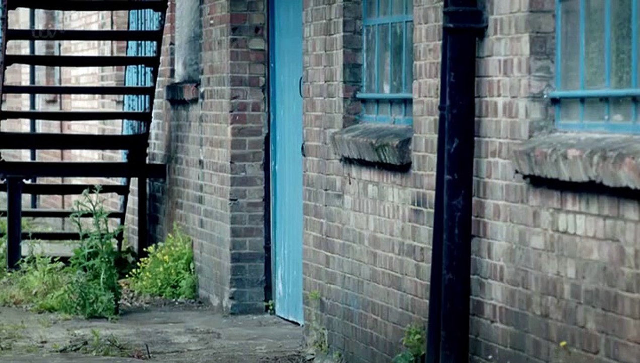 The Bletchley Circle. S02 E03. Uncustomed Goods - 1.