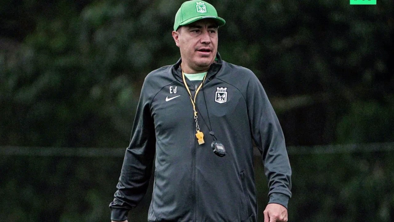 Millonarias diferencias del sueldo de Efraín Juárez en Pumas y Atlético Nacional