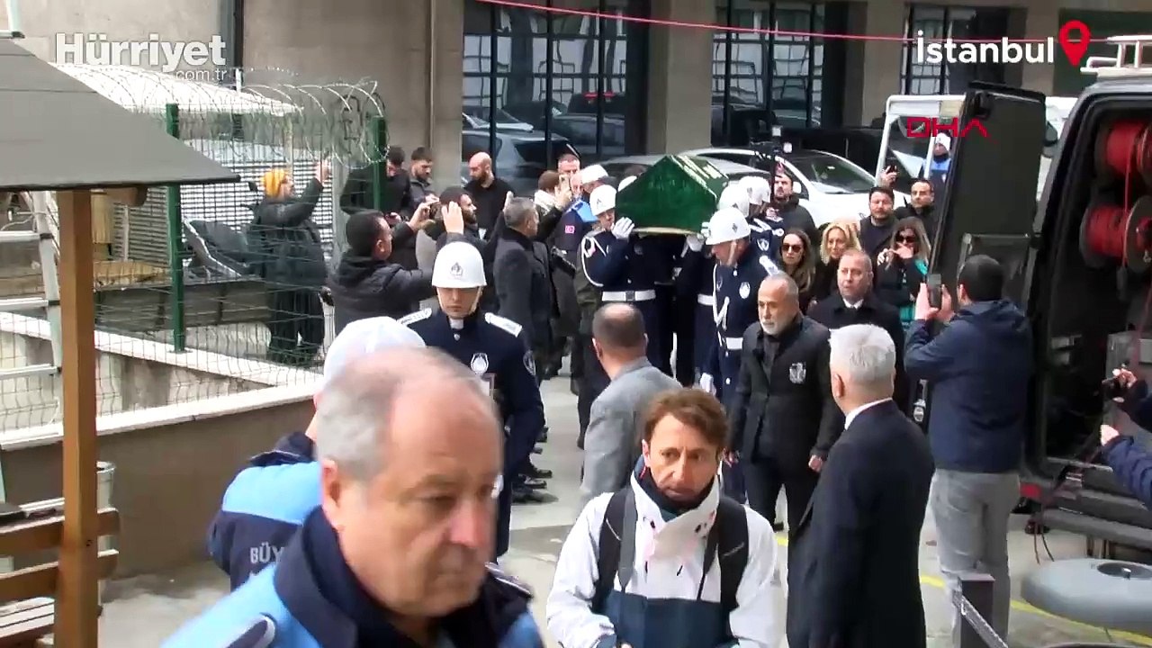 Türkü Akbayram'dan babası Edip Akbayram'a duygusal veda: Hoşça kal babacığım