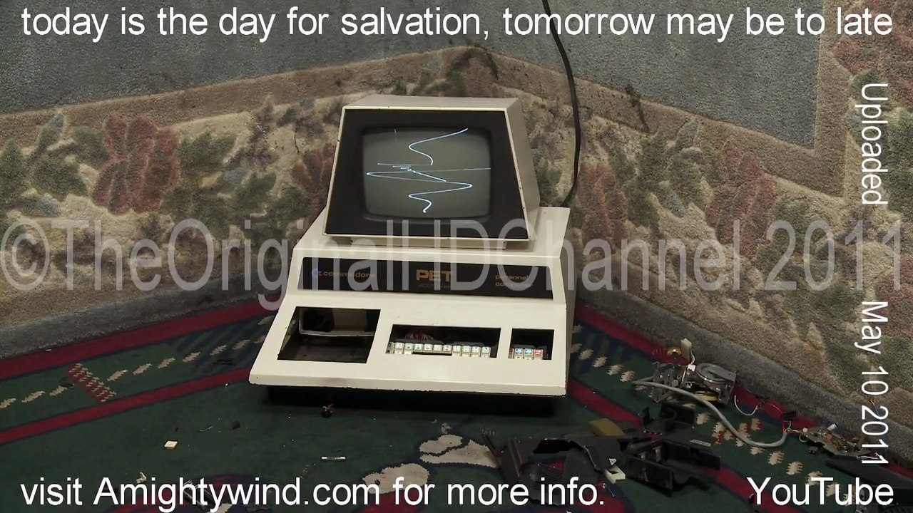 rare Commodore PET 2001 personal computer fire