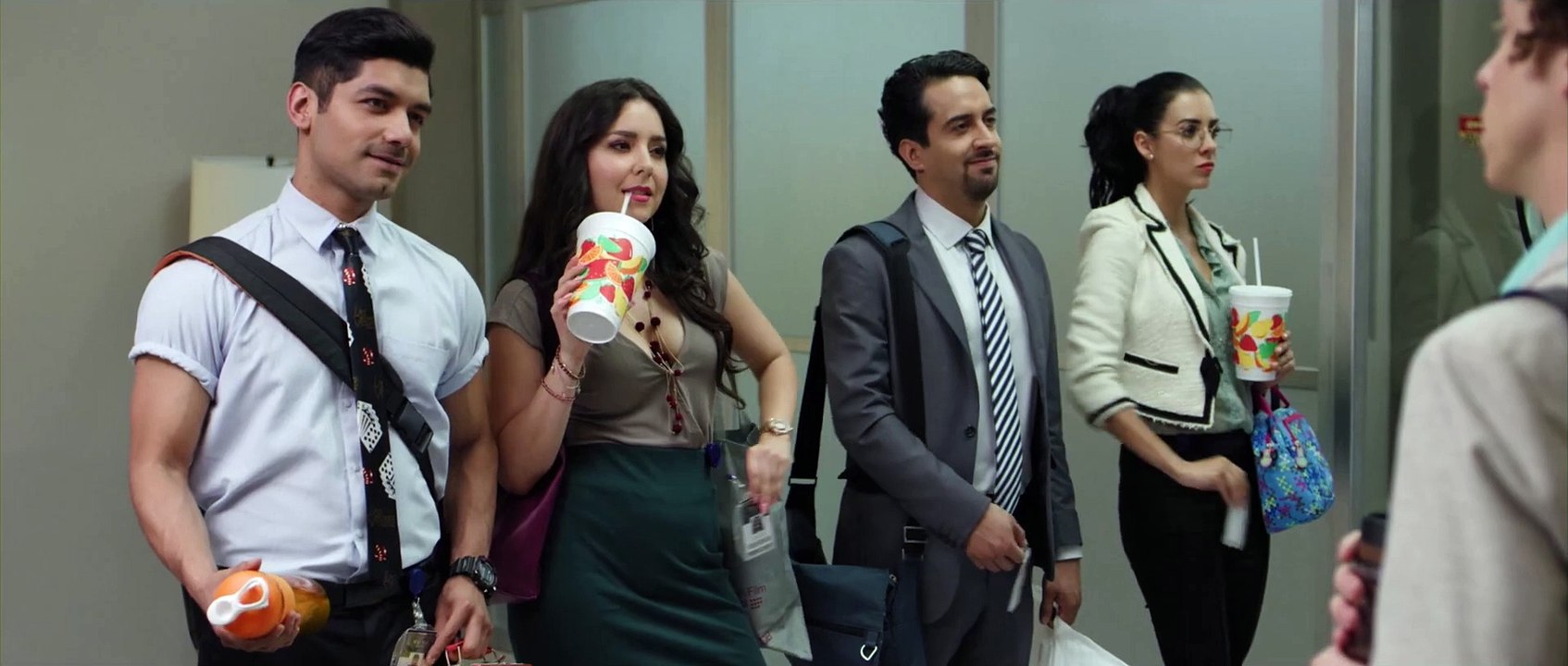 Mirreyes vs Godínez: Las Vegas - Teaser Tráiler