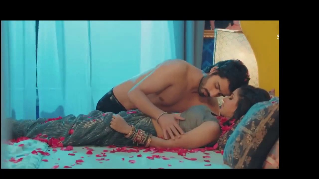 Romantic First Night in Saree: South Indian Housewife’s Special Moment (2024/2025) 💖