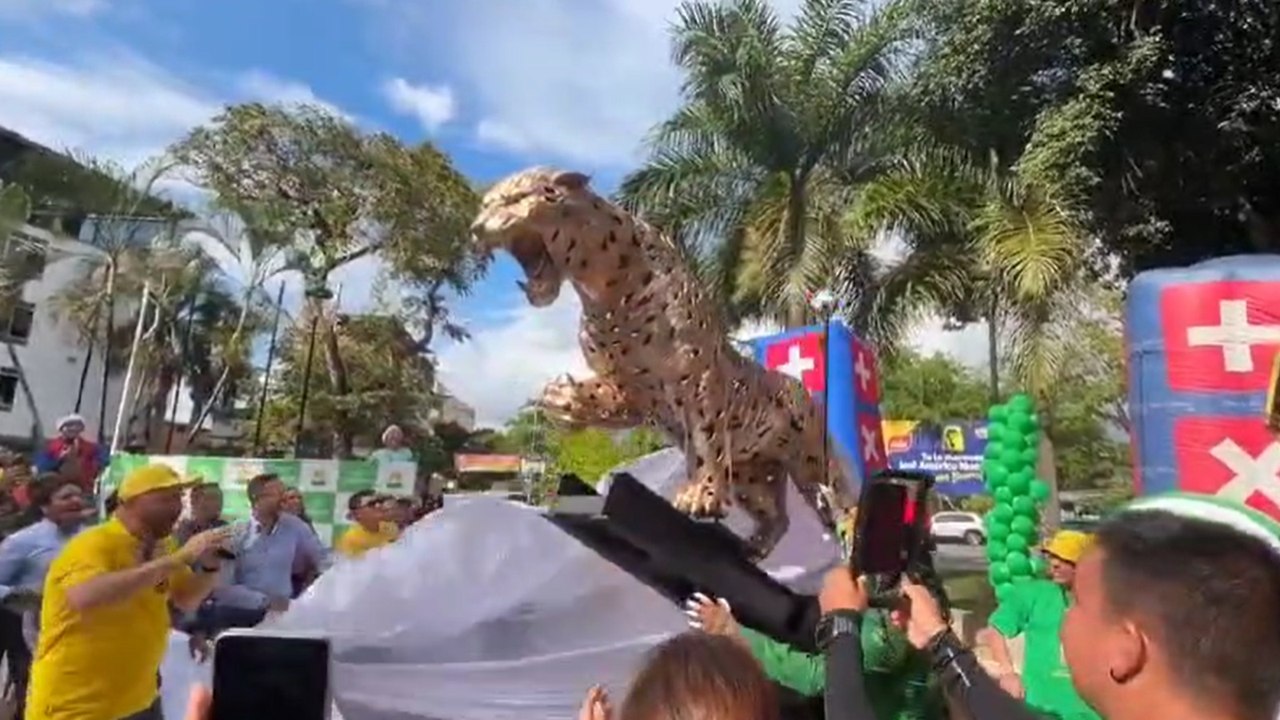 Inauguración de Leopardo en Bucaramanga