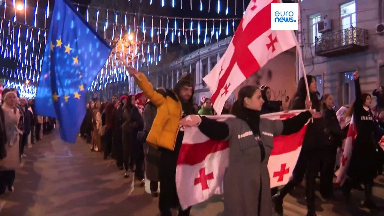 К "Маршу единства" в Тбилиси присоединились представители нацменьшинств