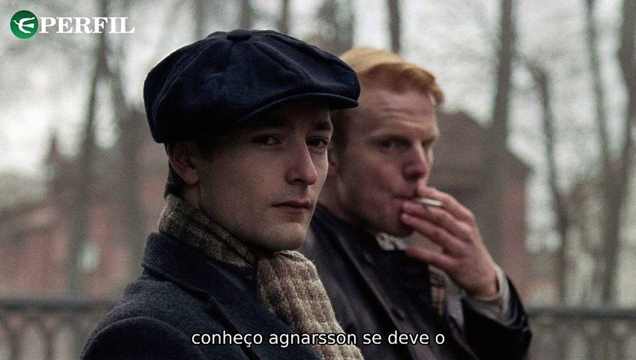 "Policial zambiano solta detentos para festa de Ano Novo: Novo filme da Netflix e teorias malucas!"