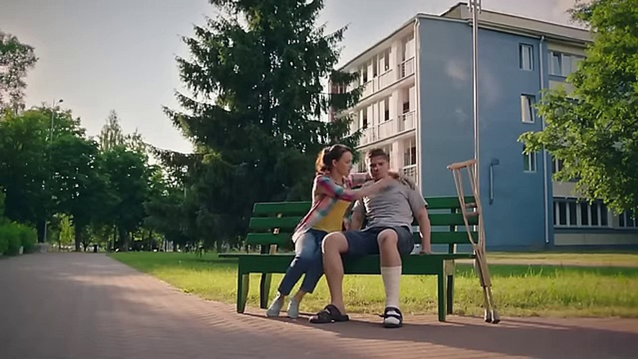 ФИЛЬМ  ПРЕДАТЕЛЬСТВО ЛЮБИМОГО ПОМОГАЛИ ПЕРЕЖИТЬ СОСЕДИ! Любовь и немного пломбира! Русский фильм