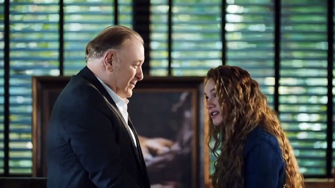 Capitulo 4 Completo💔 AMAR SlN LlMlT3S 💔 N.o.v3.l.a TURCA👑🔥 (Hudutsuz Sevda) ❤️ Deniz Can Aktaş y Miray Daner