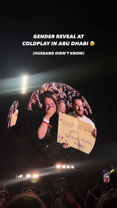 Gender reveal at Coldplay concert
