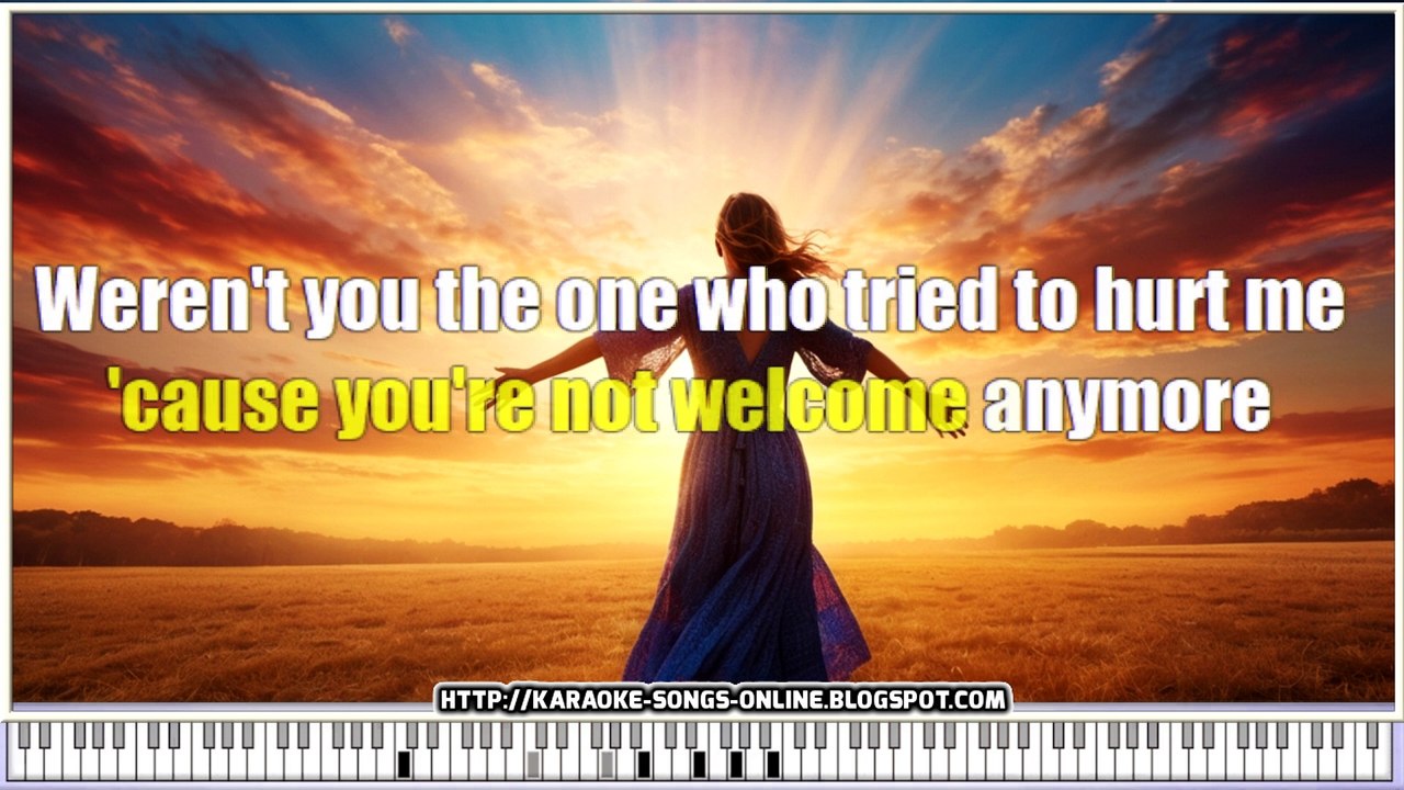 Karaoke Time: "I Will Survive" by Gloria Gaynor with Virtual Piano and lyrics on the screen