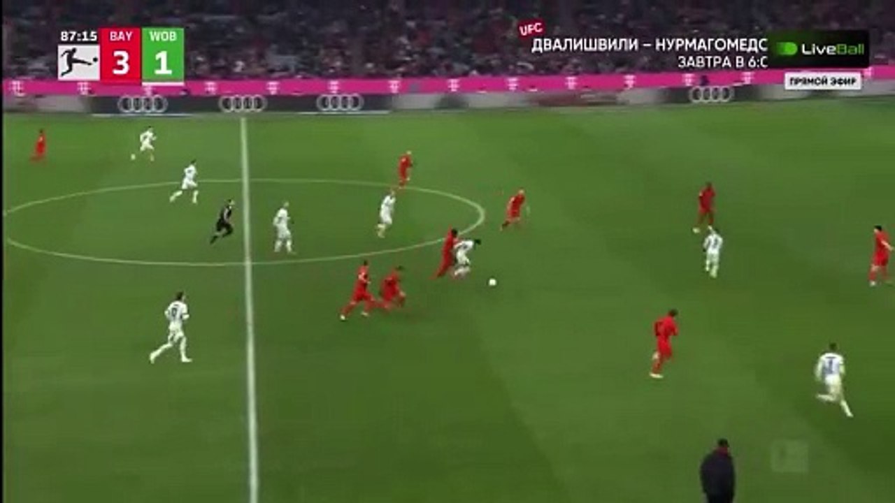 2 è m e b u t A m o u r a v s B a y e r n M u n i c h