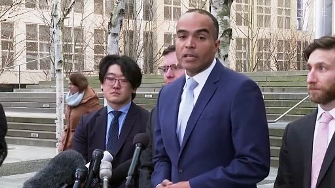 Federal Judge Temporarily Blocks Trump’s Executive Order Ending Birthright Citizenship