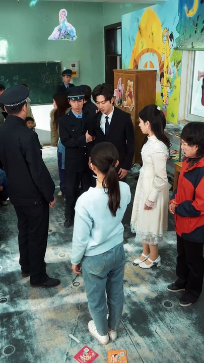 【最新短剧合集】 爱在火光中燃烧