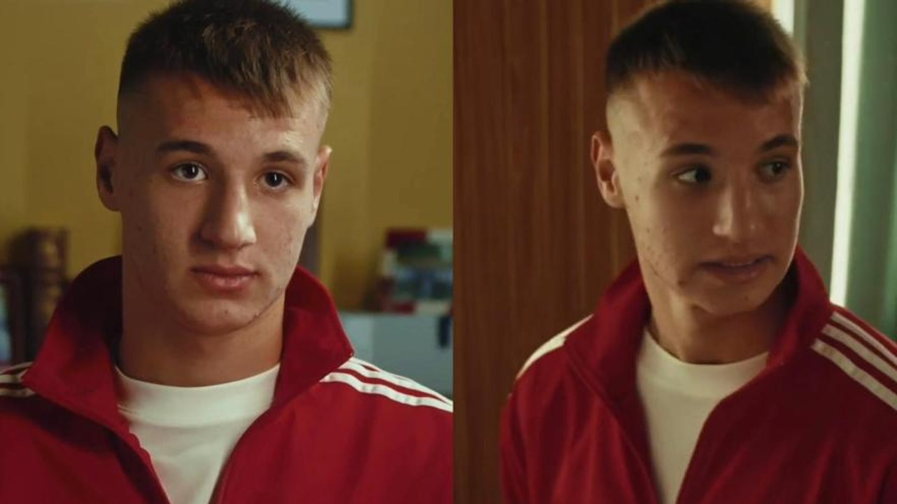 Milan, Camarda gioca a calcio in classe e... finisce dal preside! Lo spot