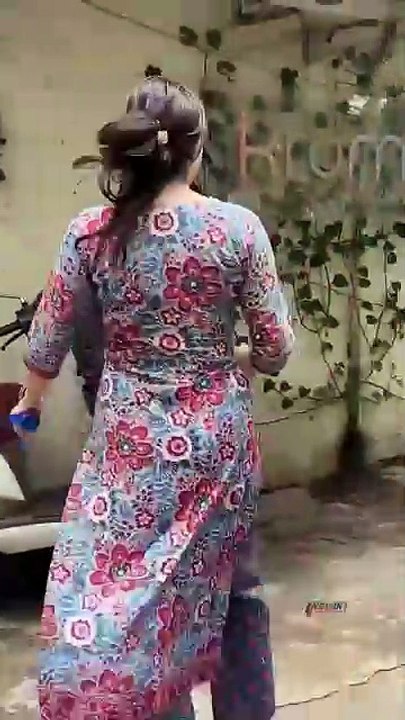 Sara Ali Khan Leaked Video