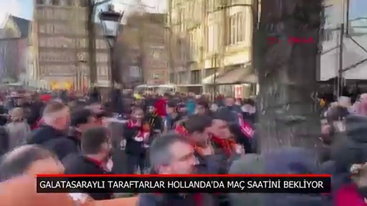 Galatasaray Taraftarı Ajax Maçı İçin Hazırlıklarını Tamamlıyor